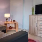 Poolside Compact Family Sara Casa vacanze Rovinjsko Selo