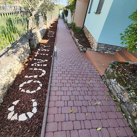 Ferienhaus Poolside Compact Family Sara