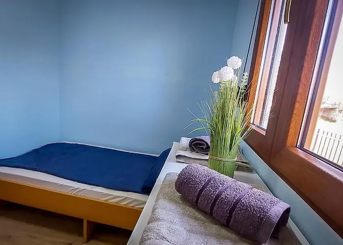 Poolside Compact Family Sara Ferienhaus *