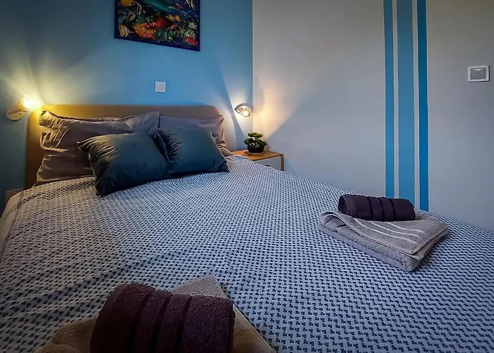 Poolside Compact Family Sara Ferienhaus