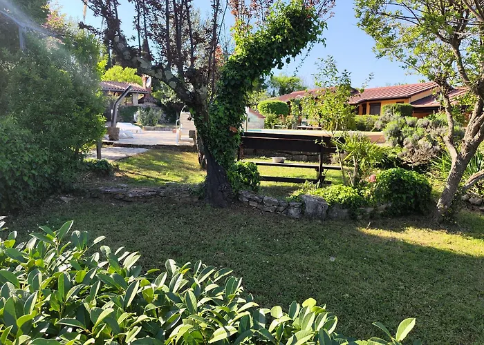 Ferienhaus Poolside Compact Family Sara